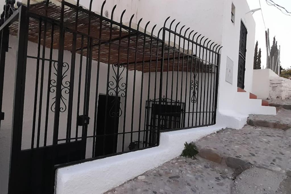 شقة Apartamento Con Vistas En Albaicin II غرناطة المظهر الخارجي الصورة